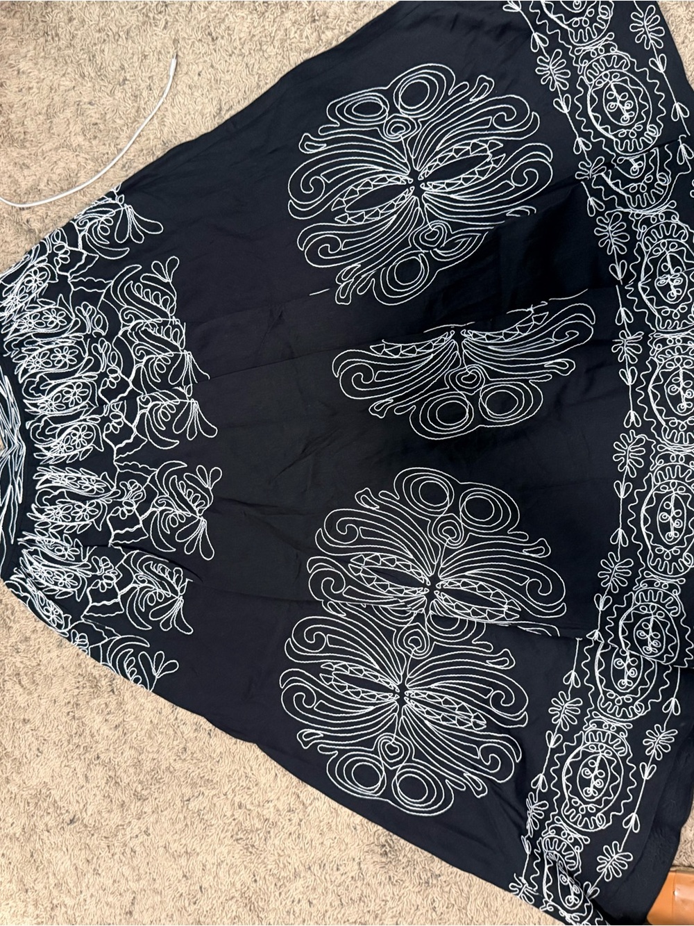 ELIE TAHARI Black Skirt with White Embroidered Pattern. REG 425.00